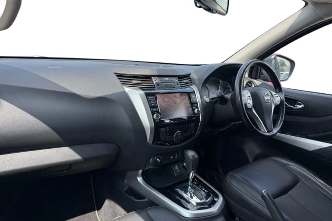 2021 Nissan Navara