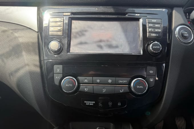 2017 Nissan Qashqai