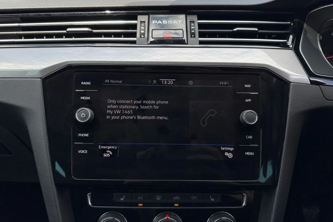 2022 Volkswagen Passat