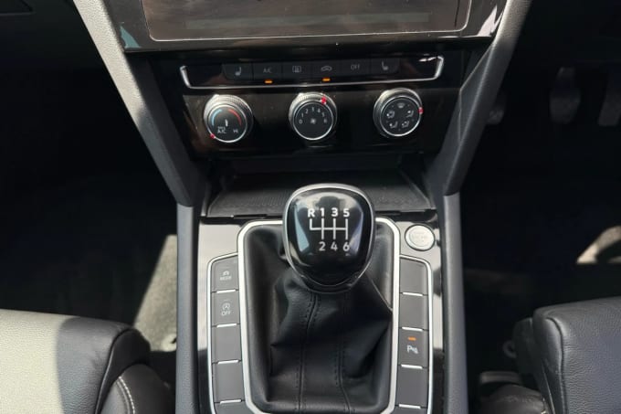 2022 Volkswagen Passat