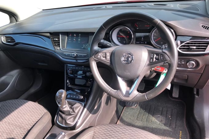 2018 Vauxhall Astra