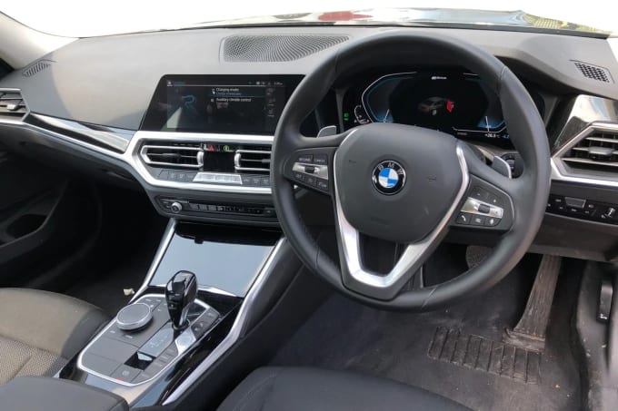 2021 BMW 3 Series