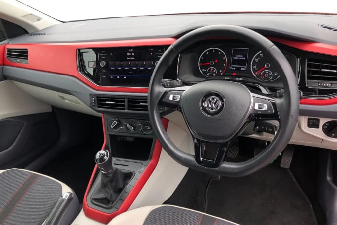 2020 Volkswagen Polo