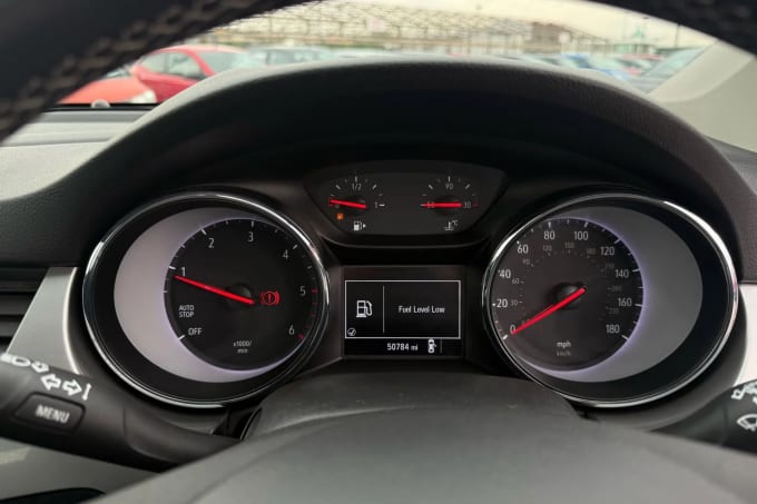 2020 Vauxhall Astra