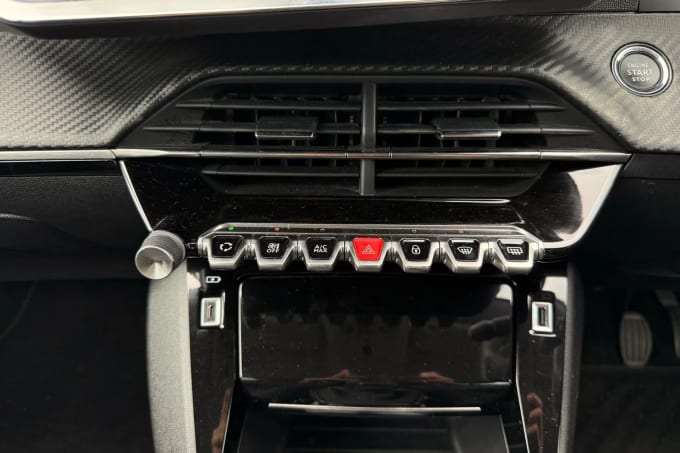 2020 Peugeot 208