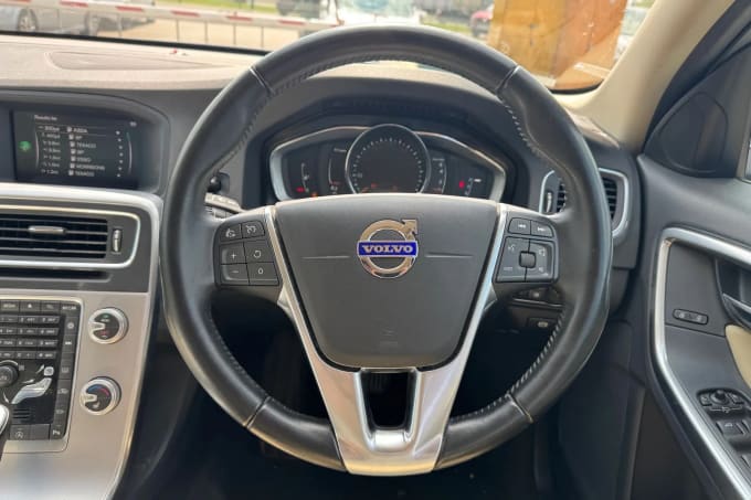2017 Volvo V60