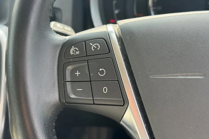 2017 Volvo V60