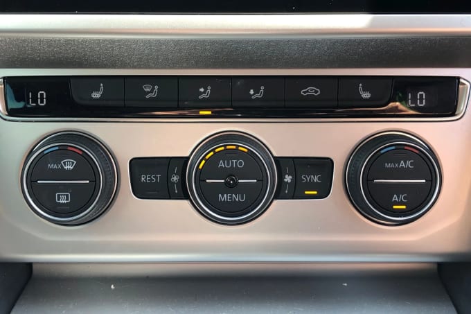 2019 Volkswagen Passat