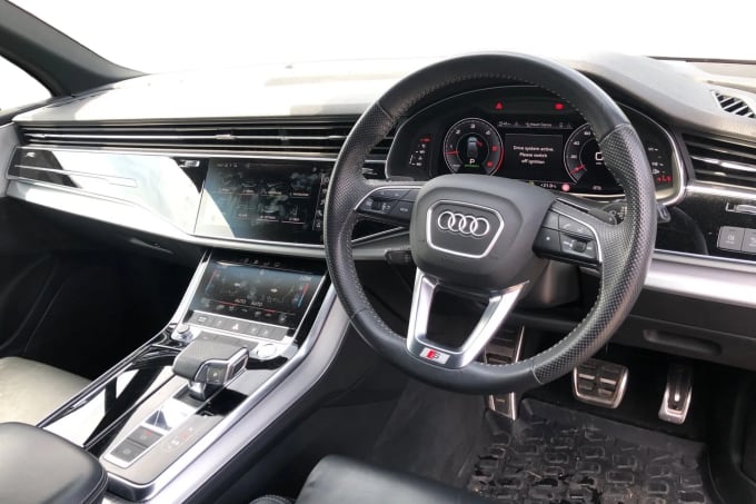 2020 Audi Q7