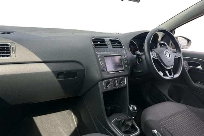 2016 Volkswagen Polo