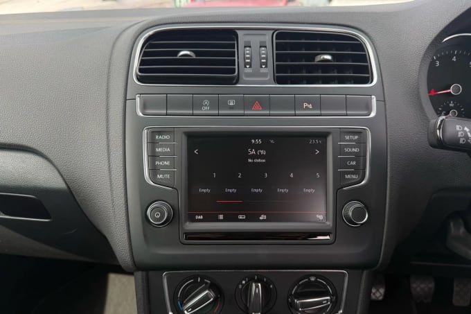 2016 Volkswagen Polo
