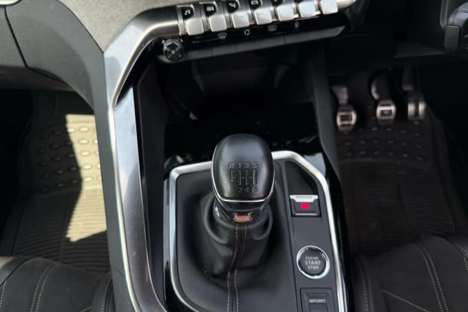 2021 Peugeot 3008