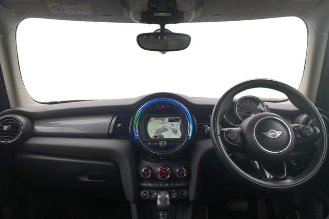 2016 Mini Hatch