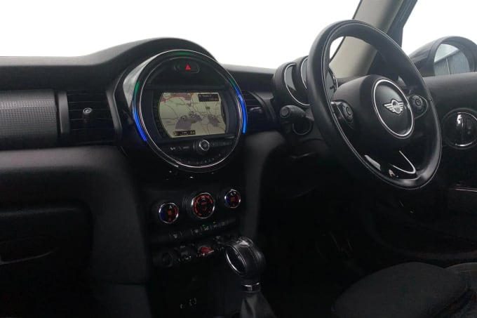 2016 Mini Hatch