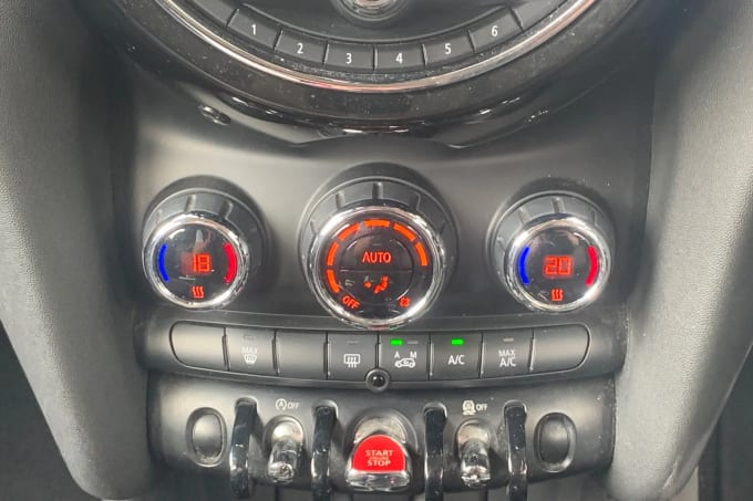 2016 Mini Hatch