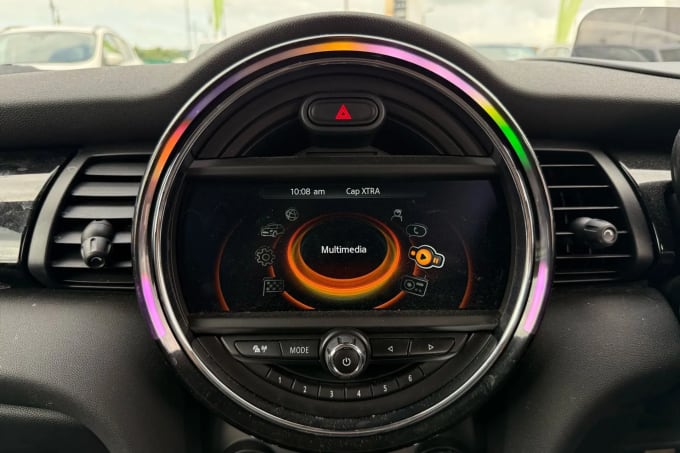 2016 Mini Hatch