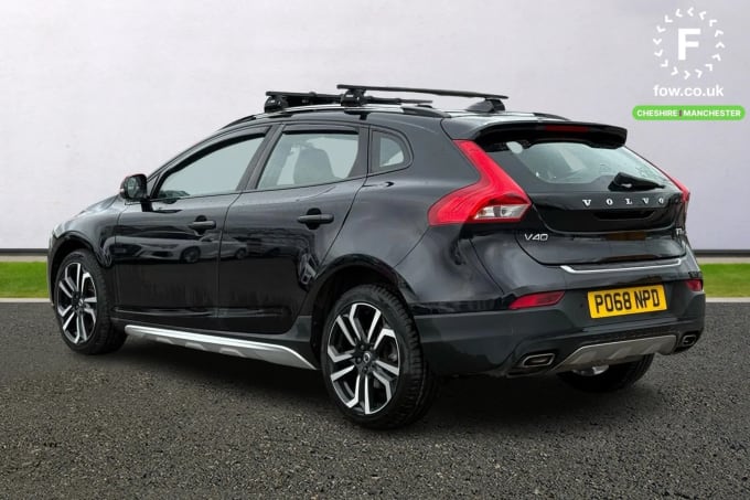 2018 Volvo V40