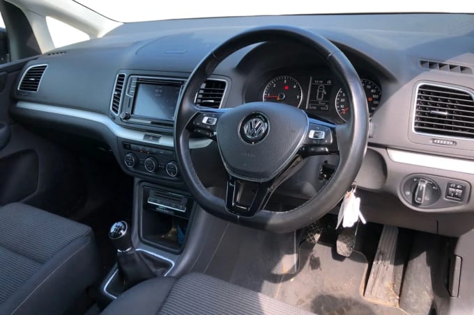 2019 Volkswagen Sharan