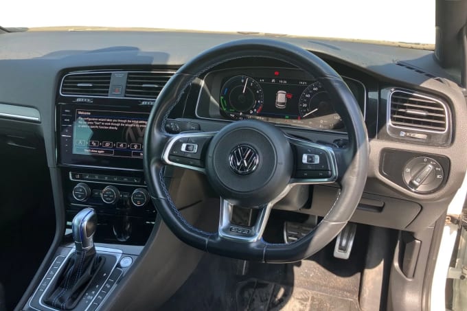 2018 Volkswagen Golf