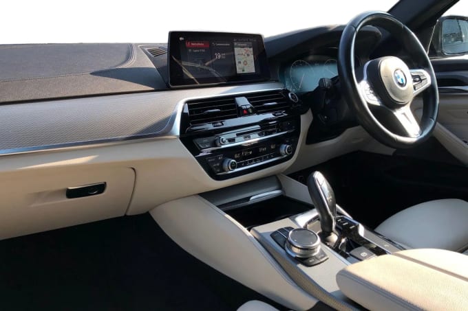 2019 BMW 5 Series