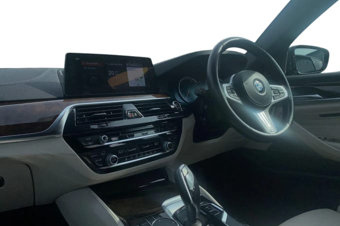 2018 BMW 5 Series