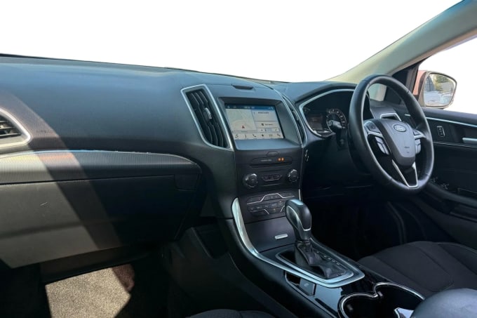 2017 Ford Edge