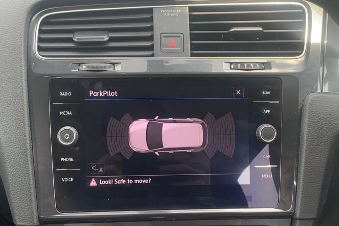 2017 Volkswagen Golf