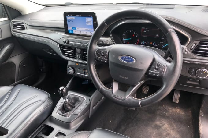 2020 Ford Focus Vignale