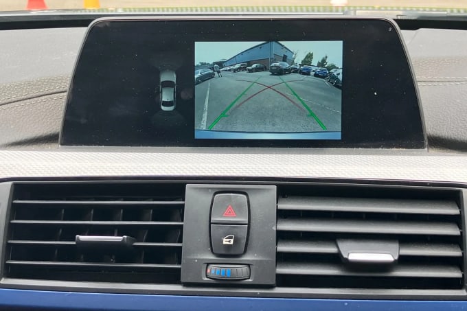 2018 BMW 3 Series