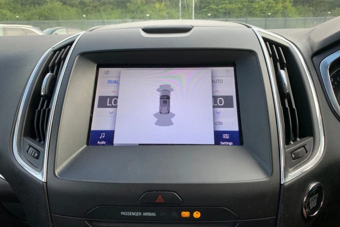 2021 Ford Galaxy