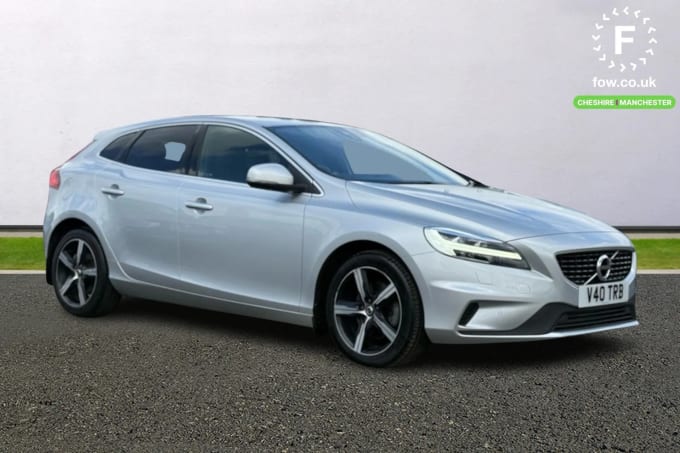 2019 Volvo V40