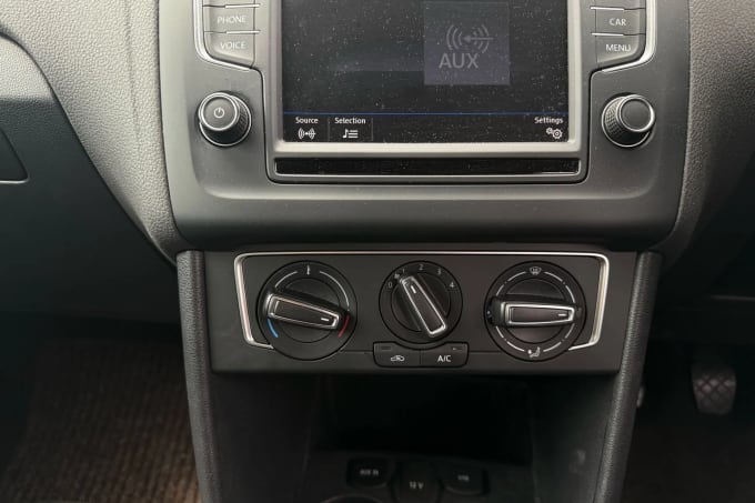 2017 Volkswagen Polo