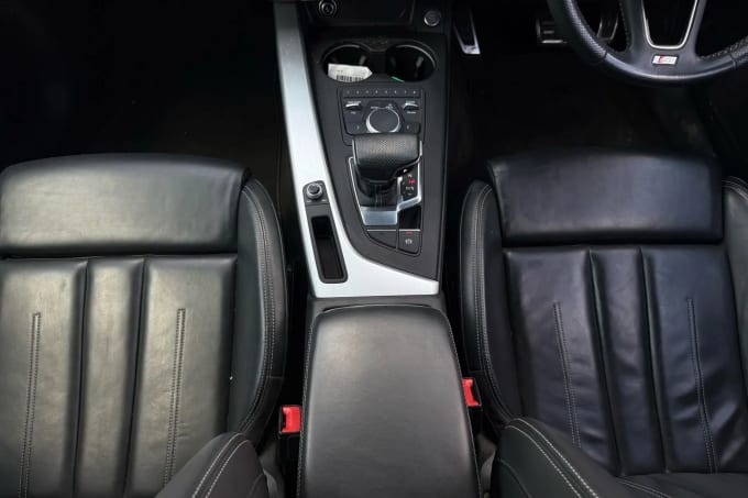 2017 Audi A4
