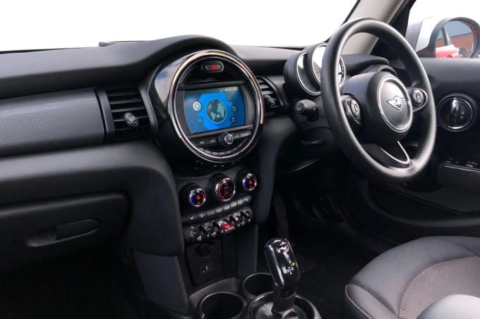 2020 Mini Hatch