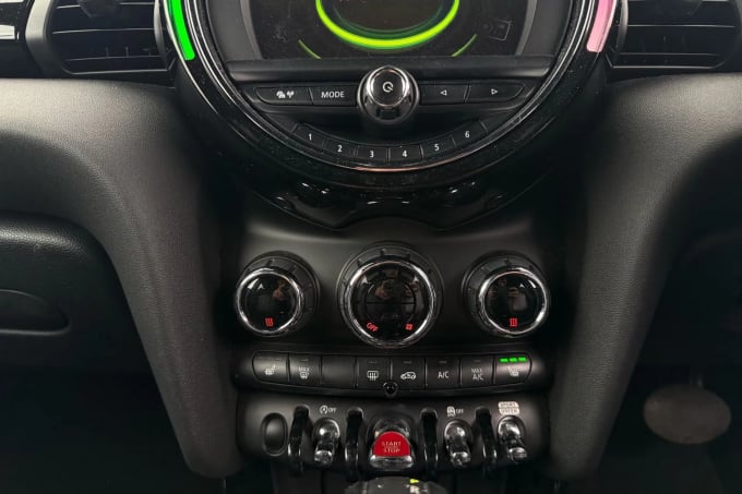2017 Mini Hatch