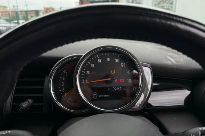 2017 Mini Hatch