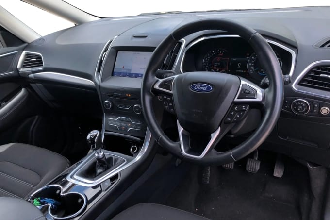 2020 Ford Galaxy