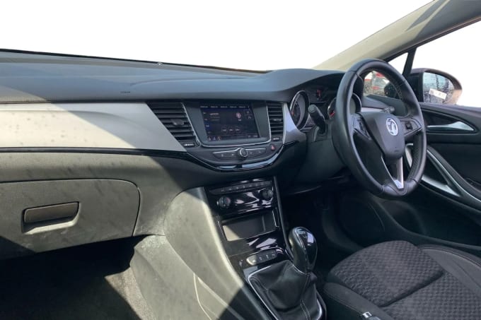 2020 Vauxhall Astra