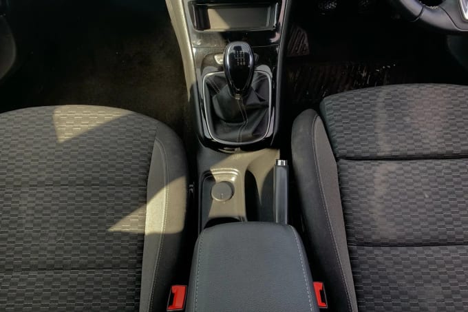 2020 Vauxhall Astra