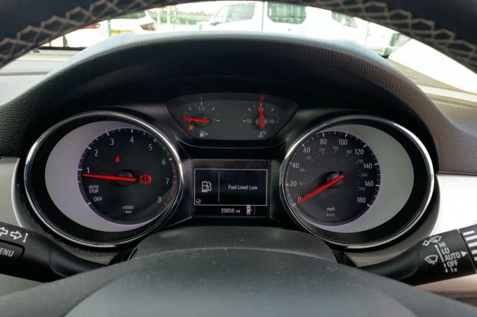 2020 Vauxhall Astra
