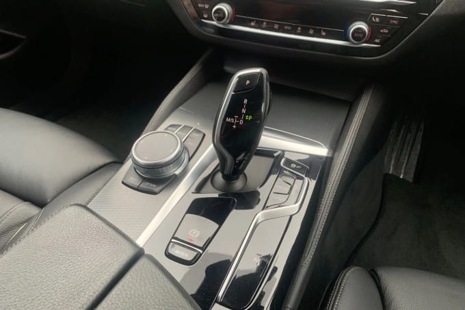2021 BMW 5 Series