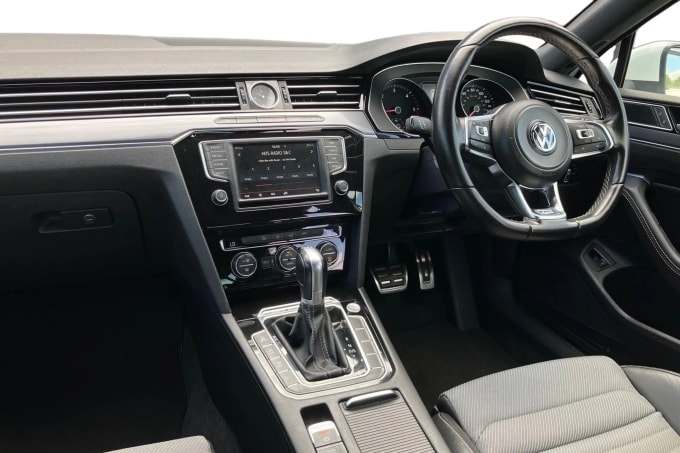 2016 Volkswagen Passat