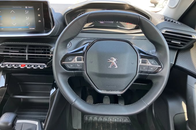 2021 Peugeot 2008