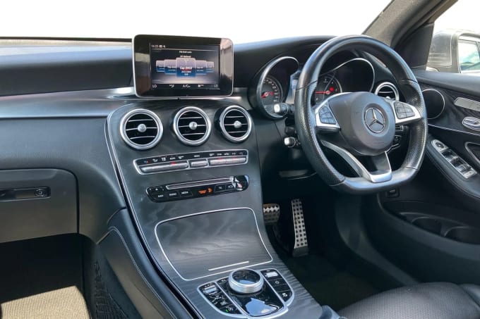 2017 Mercedes-benz Glc