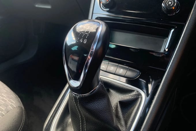 2019 Vauxhall Astra
