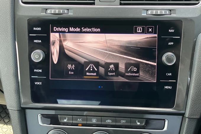 2018 Volkswagen Golf