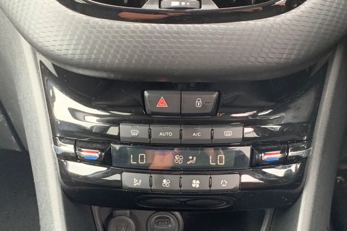 2019 Peugeot 208