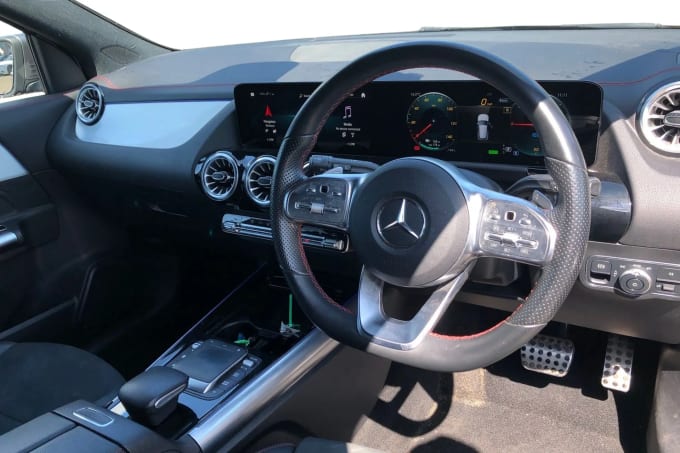 2022 Mercedes-benz Eqa