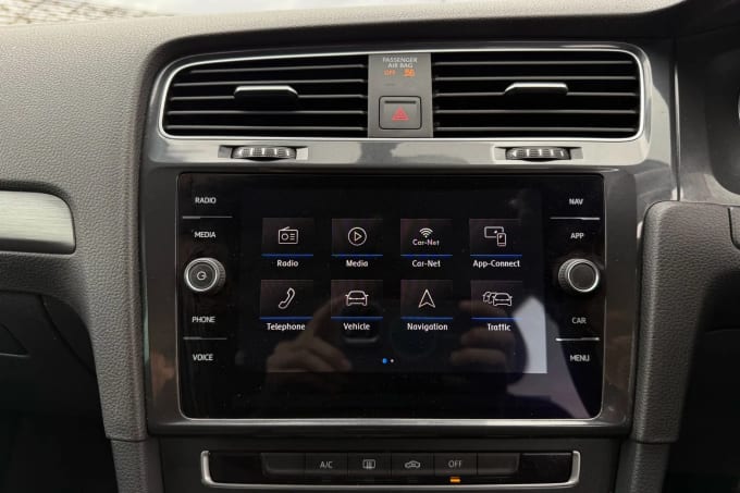 2019 Volkswagen Golf