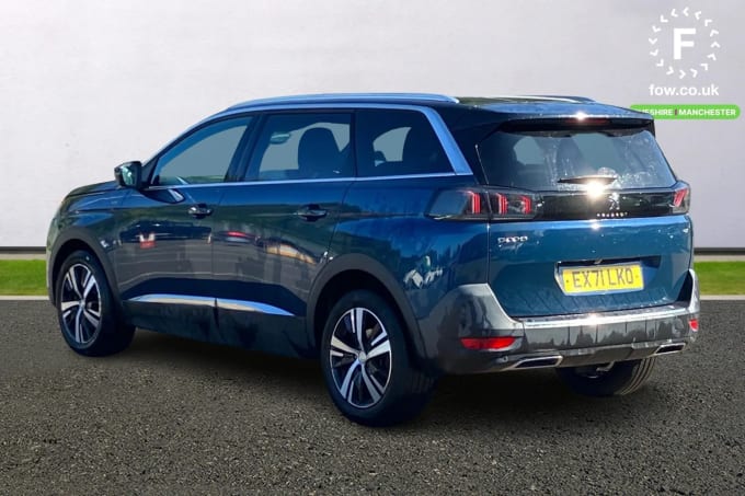 2021 Peugeot 5008